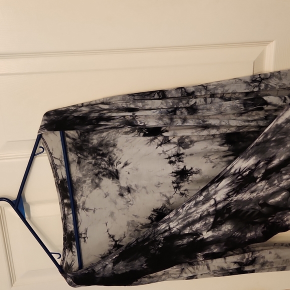 2/$20 Long grey/black open cardigan Sz L - Picture 4 of 4